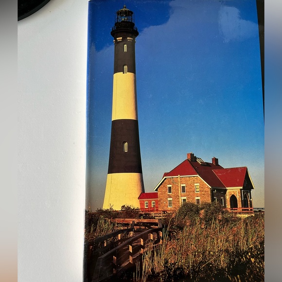 Coffee table book - lighthouses - Portland Head Light, Maine cover - Picture 3 of 3